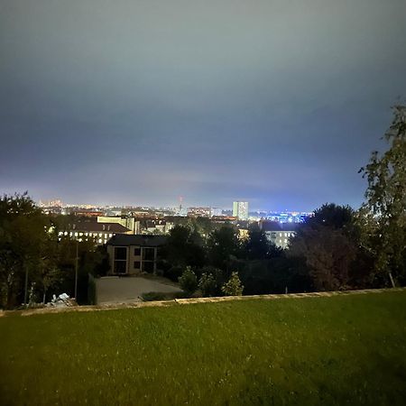 Панорамні Апартаменти Oezjhorod Buitenkant foto